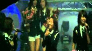 100202 Snsd Yulsic 율싴 Fancam Moment - Yulsic Jumping Around View 1