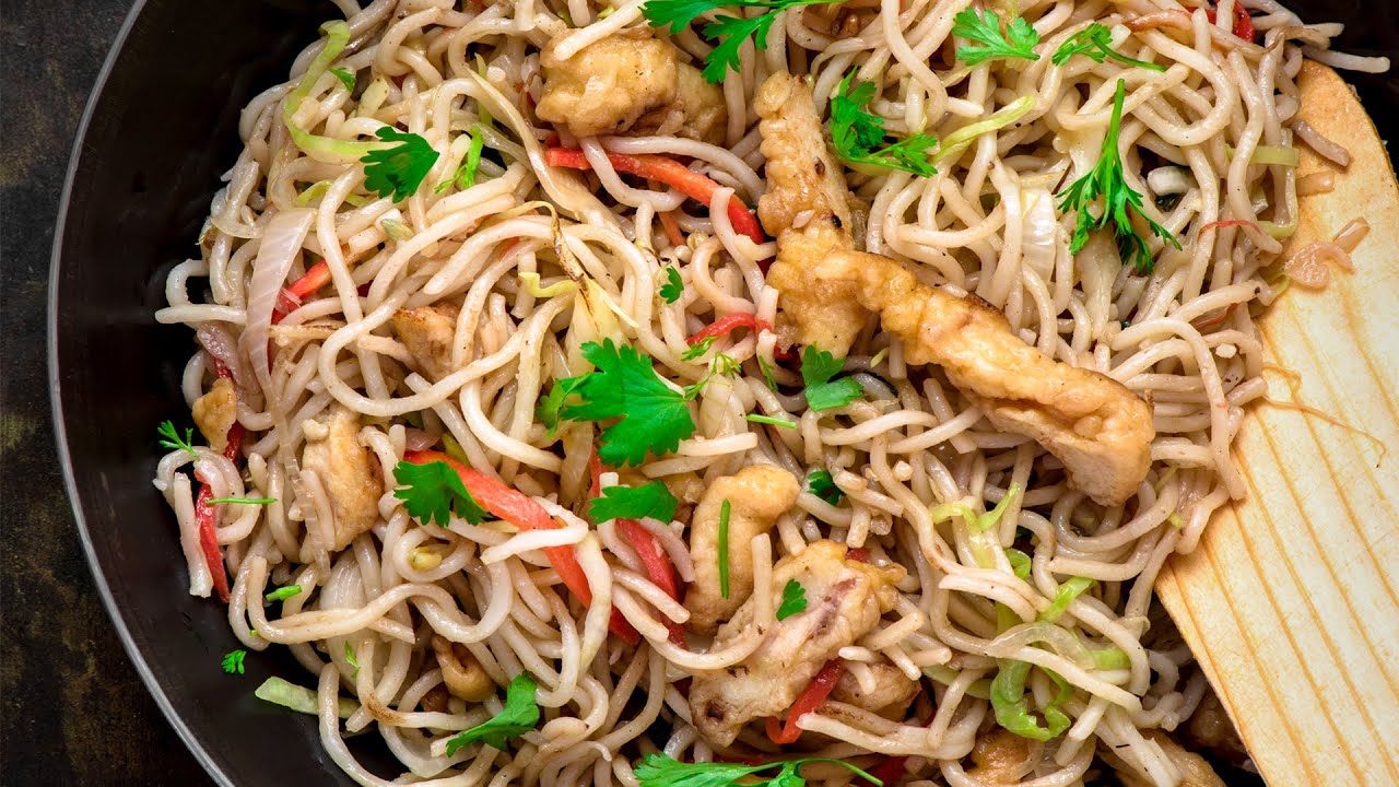 Chicken Chow Mein Recipe Restaurant style Chicken Hakka Noodles YouTube