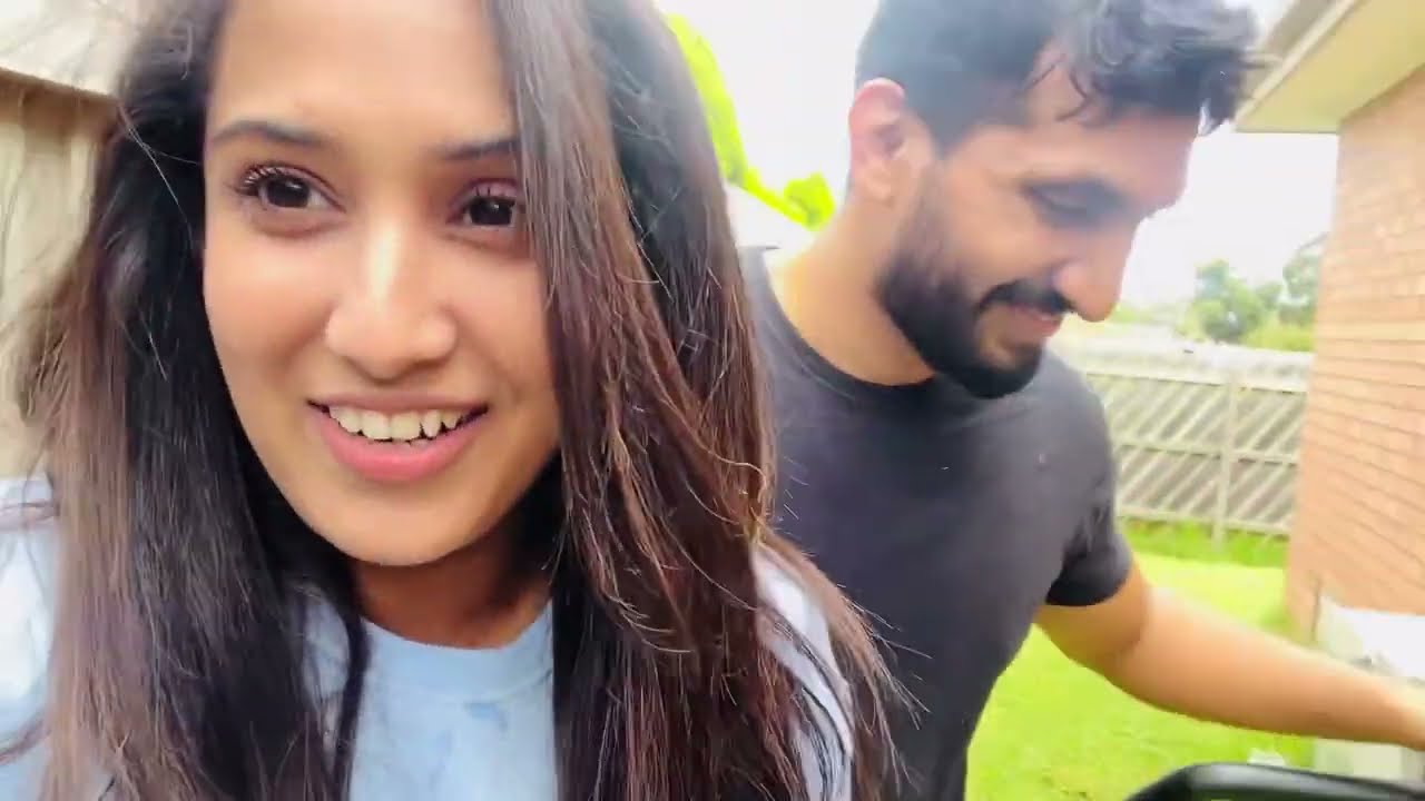 Australia වේ අපේ backyard එක|අපි සතුටින් ඉන්නේ මෙහෙමයි|එයාට හදපු අමුතු කෑම එක-Sangeeth Dini Vlogs