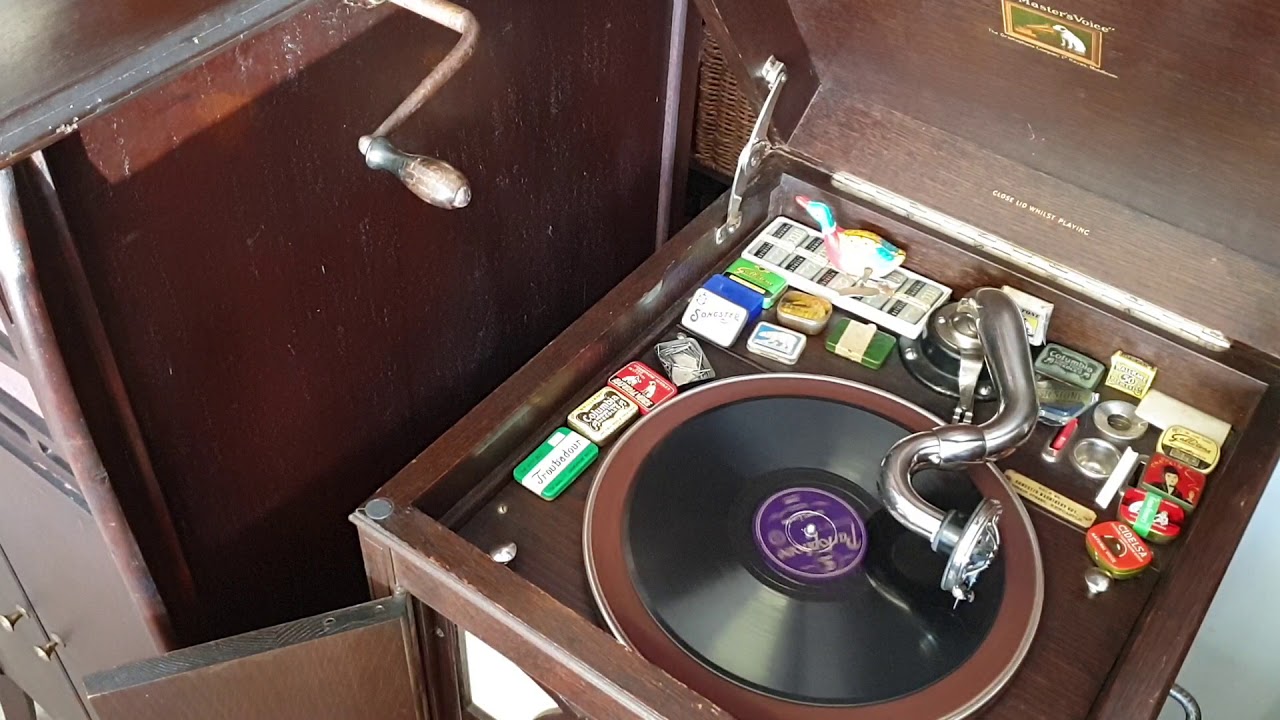 A` La King. Benny Goodman and his Orchestra. 78rpm YouTube