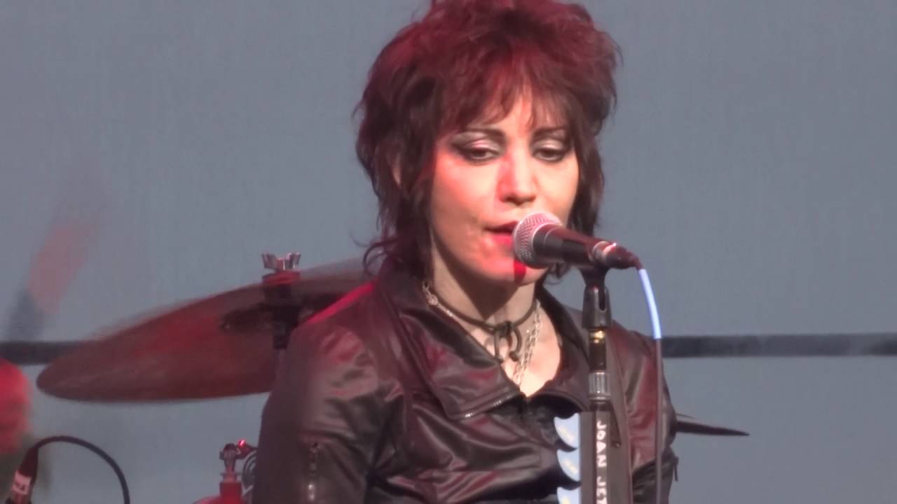 Joan Jett & The Blackhearts "Bad Reputation" and "Cherry Bomb" (Live
