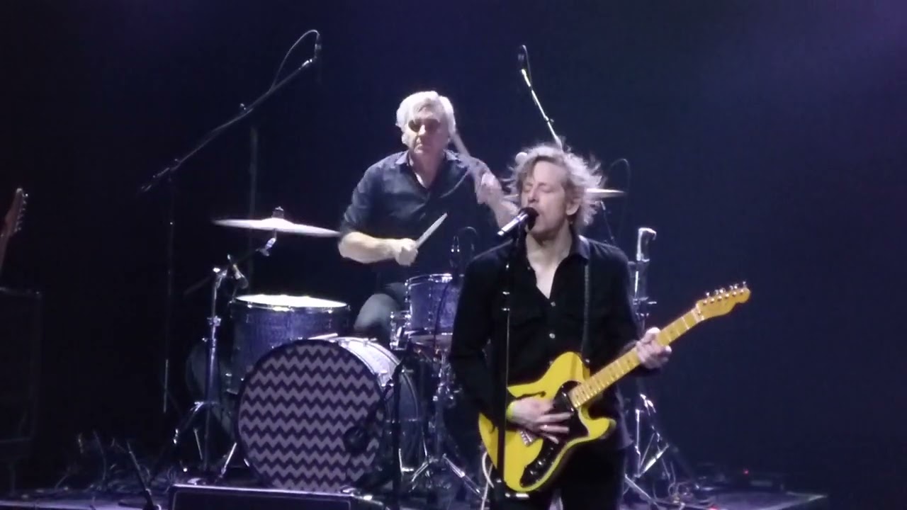 Spoon - Jonathon Fisk - SANTA ANA