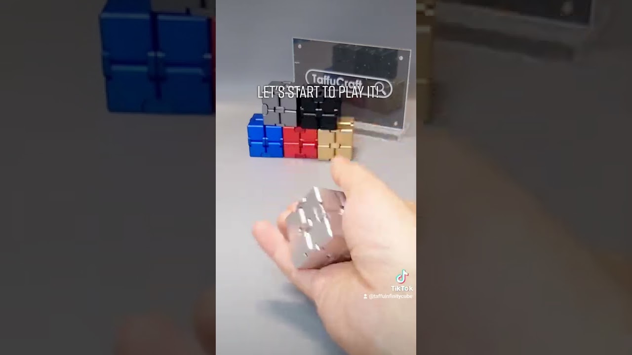 Tutorial of playing Infinity Cube, the original is in taffucraft.com