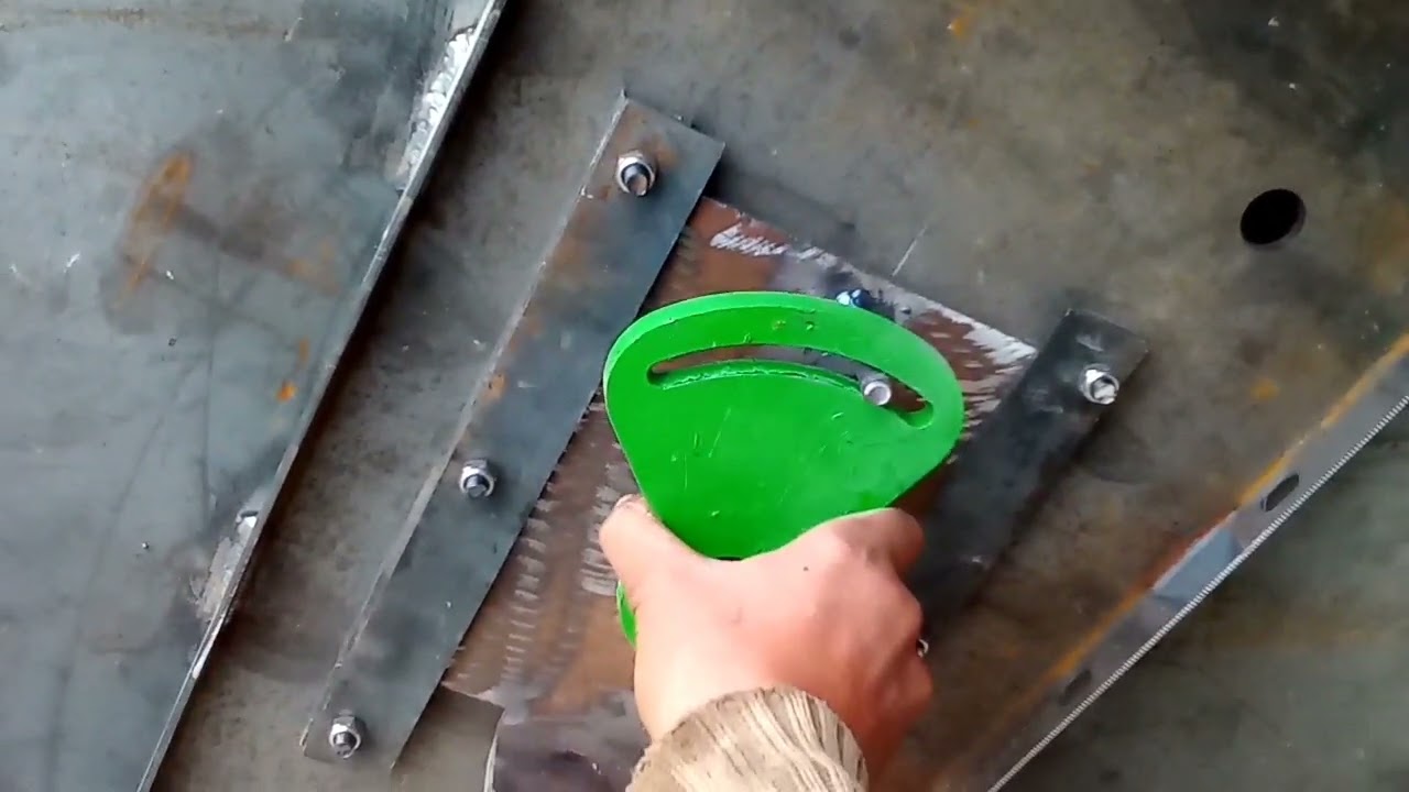 صنع واصلاح جميع آلات فلاحية الحصاد doutez#fahr #1202 يونس جمال المدكوري 0649821009