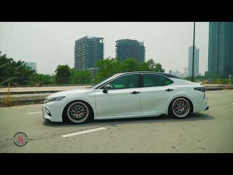 Toyota Camry 2019 lên TRD: mâm 2 mảnh 19 inch, phanh Alcon, Accuair