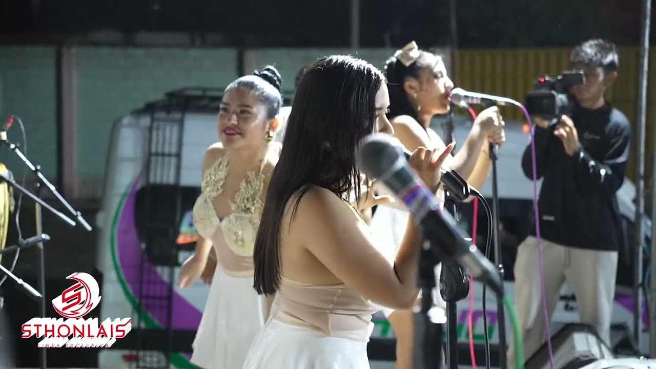 MIX CEBOLLITA - AGRUPACION PLUMA DORADA ( CONCIERTO EN OLMOS )