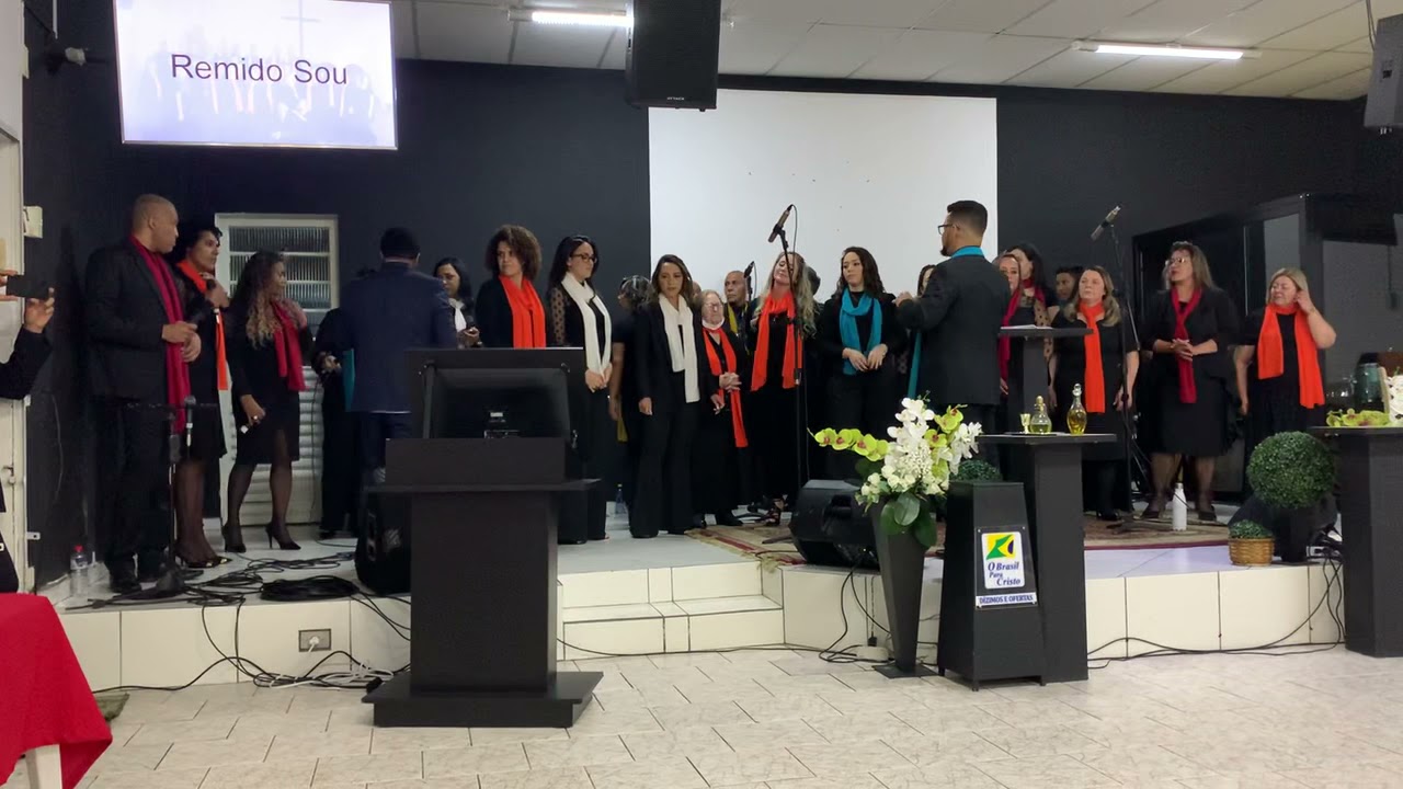 Coral Gospel de Curitiba (Remido Sou)