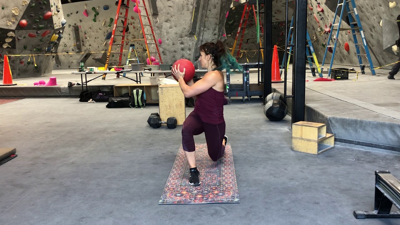 Med Ball Lunge Oblique Twists YouTube