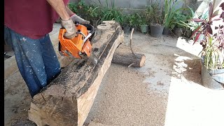 Resgatei um tronco de castanheira morto na natureza à mais de 40 anos. Móvel de castanheira.