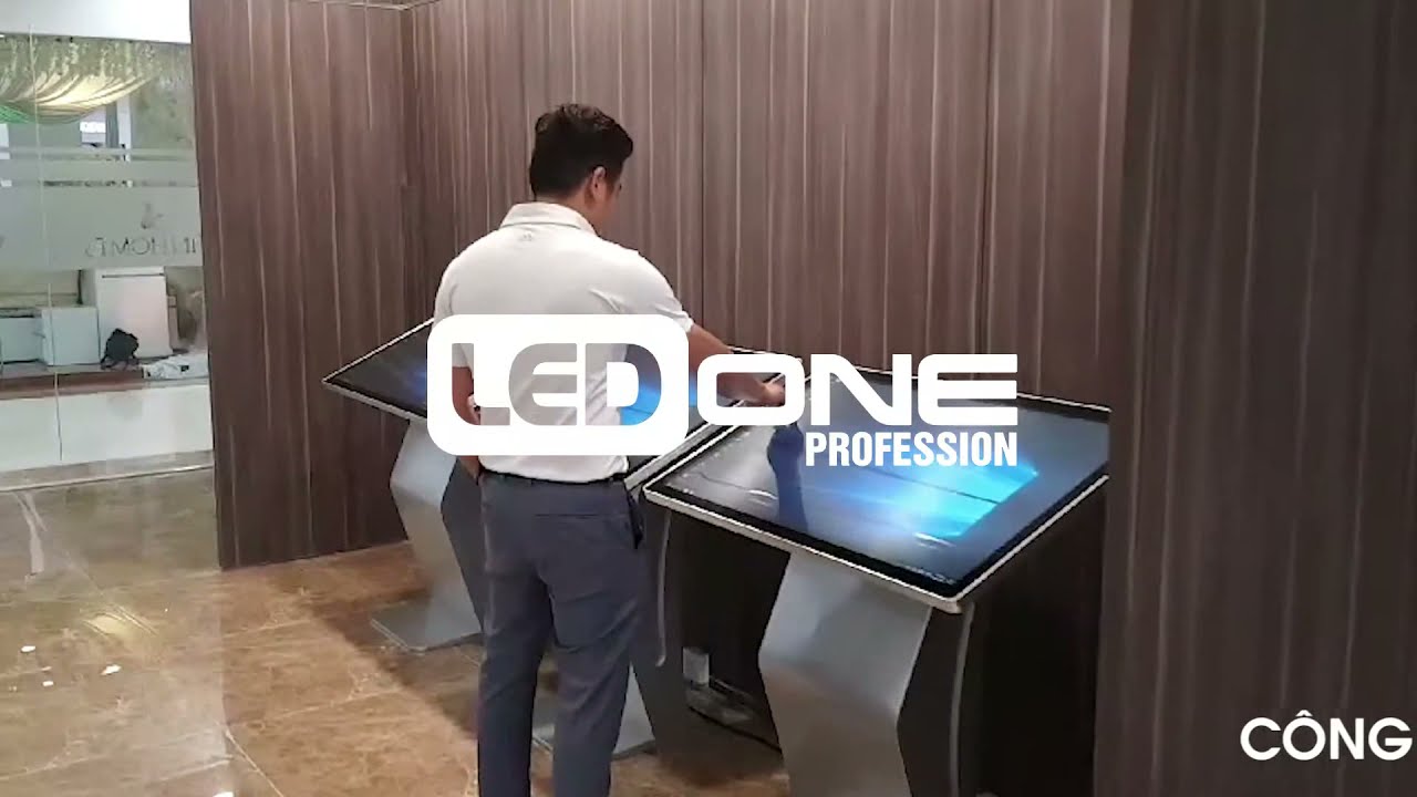 Lắp Đặt Màn hình LCD Cảm ứng Chân Quỳ tại Vincom Thảo Điền TP. HCM 3 YouTube player