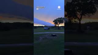 Roll Cloud and Lightning In Minnesota