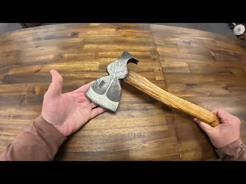 Vintage US Axe.