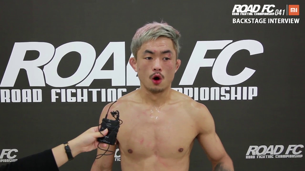 XIAOMI ROAD FC 041 JANG DAE-YOUNG BACKSTAGE INTERVIEW - YouTube