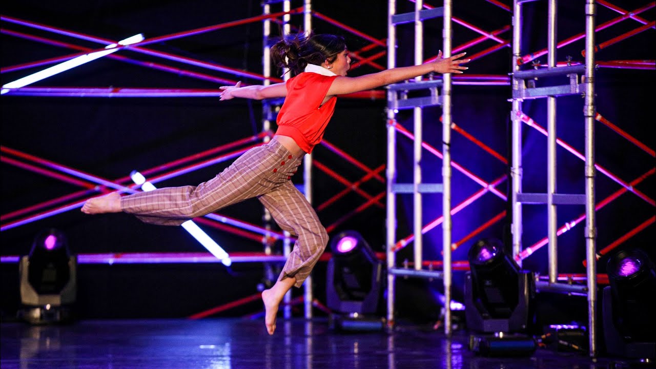 Angelika Edejer Tamburitza Lingua YouTube