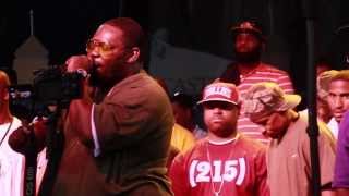 BEANIE SIGEL raps Acapella Verse On Stage in Philly w/ FREEWAY