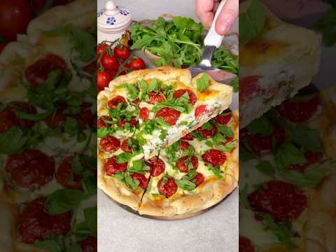 Torta salata con stracchino rucola e pomodorini … fresca e golosa! #ricette #food