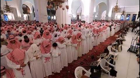 تلاوة مبكية جدا من الليلة السابعة للشيخ خالد الجليل مع الدعاء 1437 ~ جودة عالية