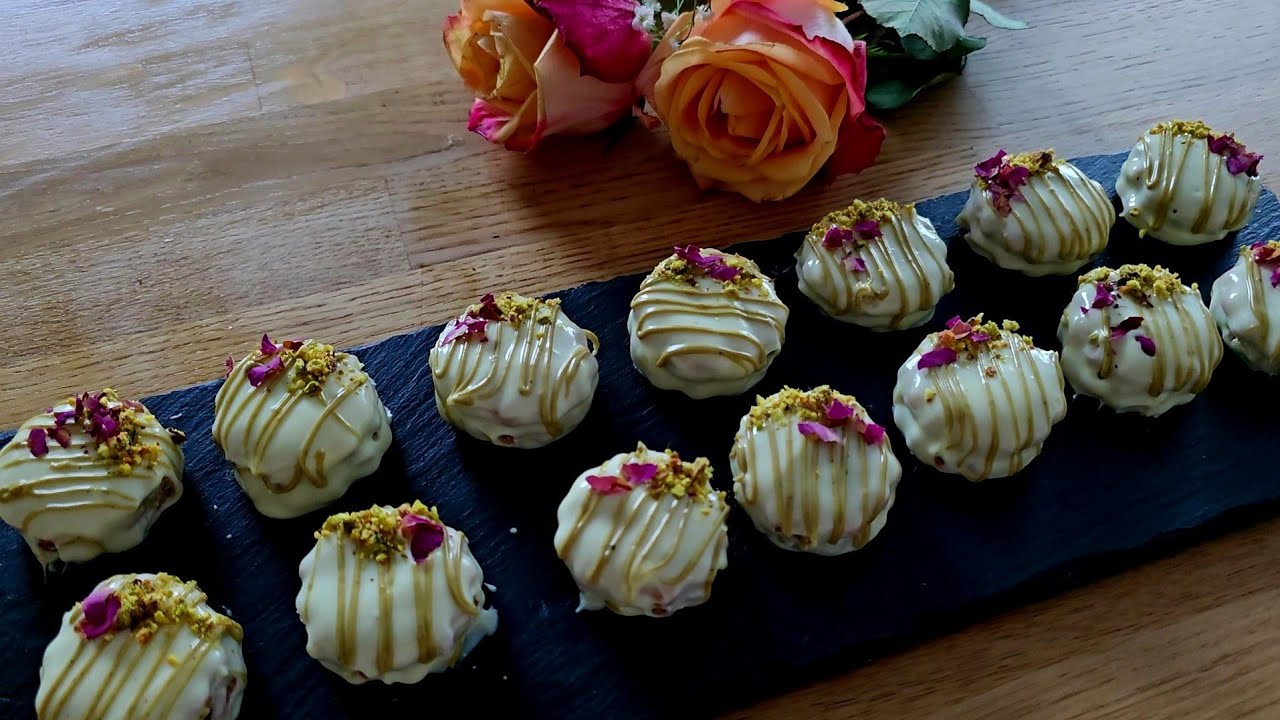  Easy & Delicious Pistachio Cookies – بیسکویت پسته‌ای آسان و خوشمزه 😋 