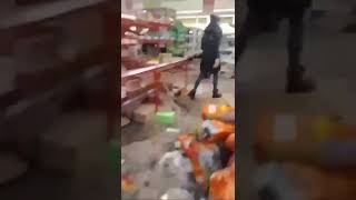 ⚡️«Люди просто так берут товары».оложительно, в Мелитополе разграбили супермаркет.ЧПУкраина.
