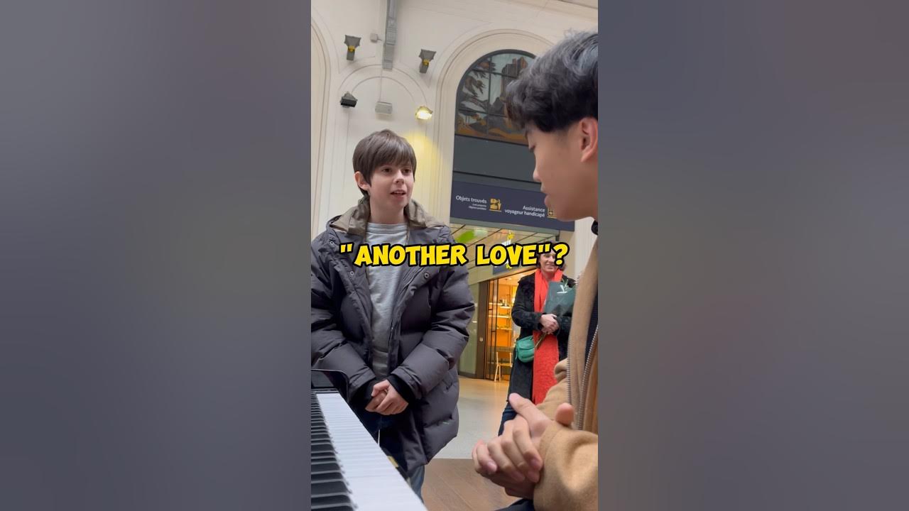 This boy shocked everyone in the train station 🥹❤️ This boy shocked everyone in the train station 🥹❤️