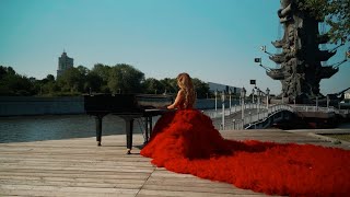 Смотреть клип Анна Седокова - Привыкаю (Mood Video)