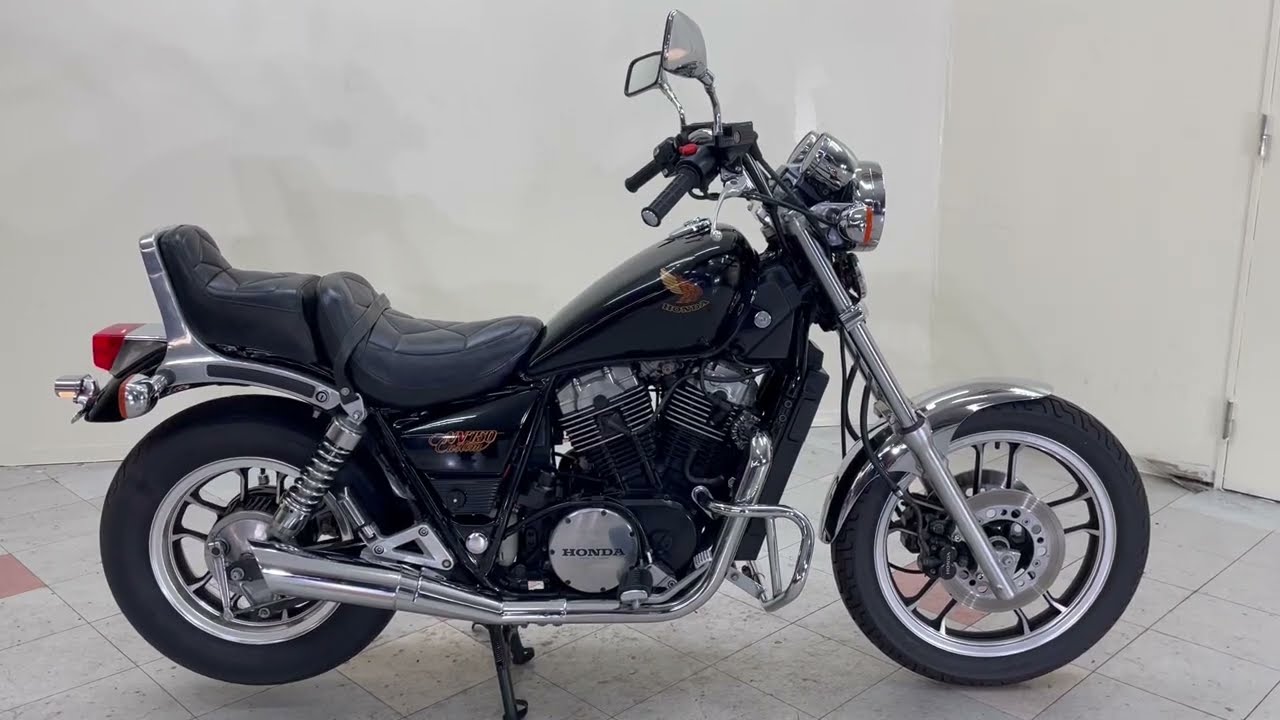 Honda nv750 custom