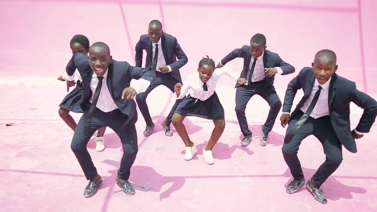 Ghetto Kids dancing StyleZoKadondo by Eddy Kenzo
