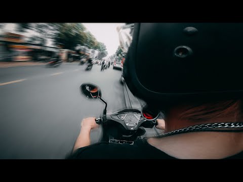 XE ÔM POV Street Photography | SHUT and SHOOT