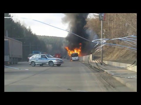 В Кемерово сгорел пригородный автобус маршрута №120 14.04.2016г
