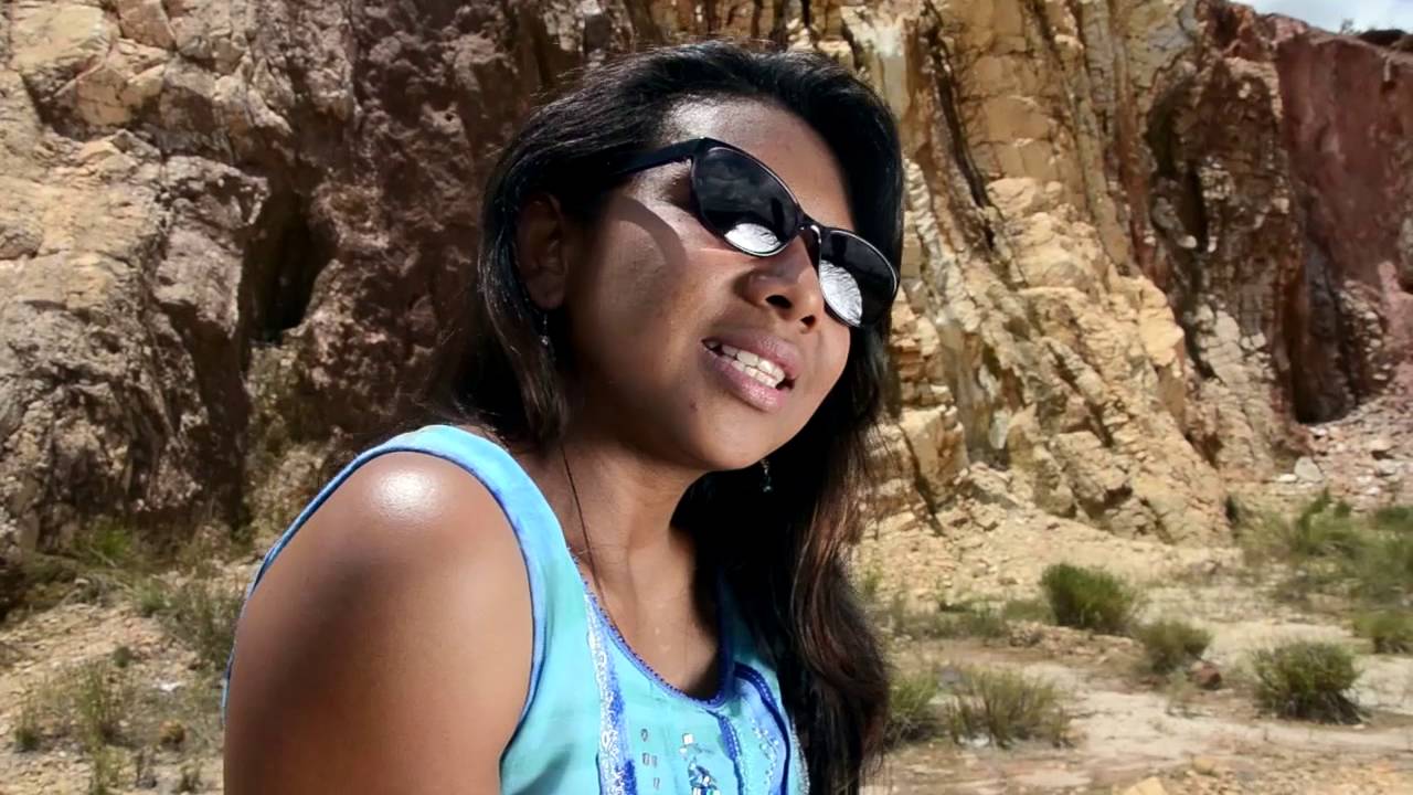 GASY MIANGOLA Ny tia sy ny tiana