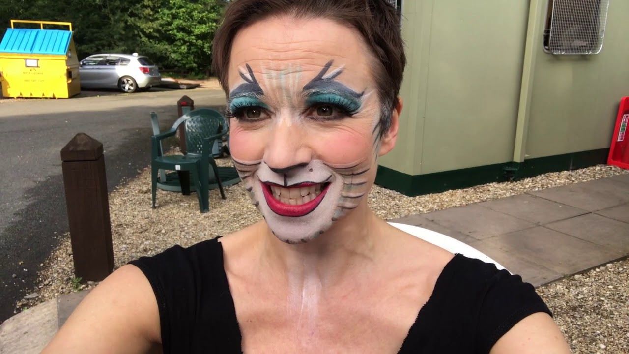 A day at Kilworth House Theatre