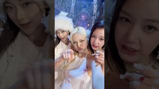 Keep promising forever 🤍 #BABYMONSTER #RUKA #PHARITA #CHIQUITA #StuckInTheMiddle #Shorts