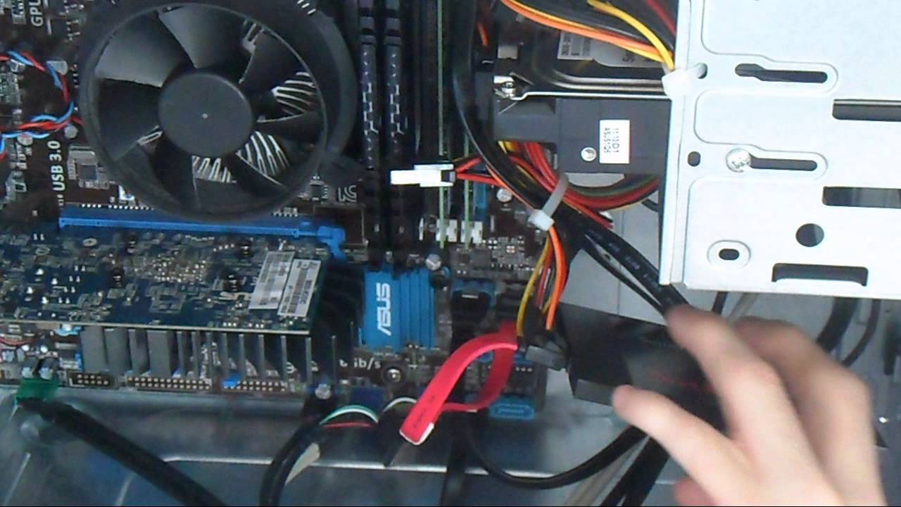 SSD einbauen und konfigurieren - YouTube