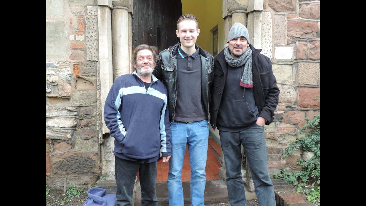 Feeding and Helping The Homeless | Engage The World 