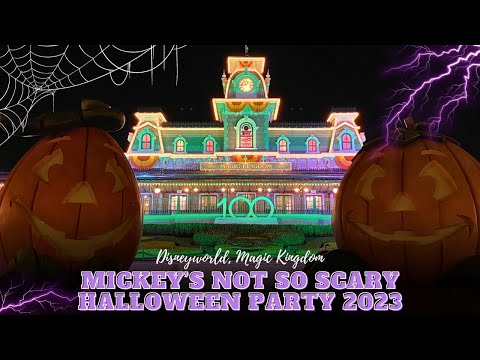 Australian Family does Mickey's Not-So-Scary Halloween Party 2023 | DISNEYWORLD Video Thumbnail