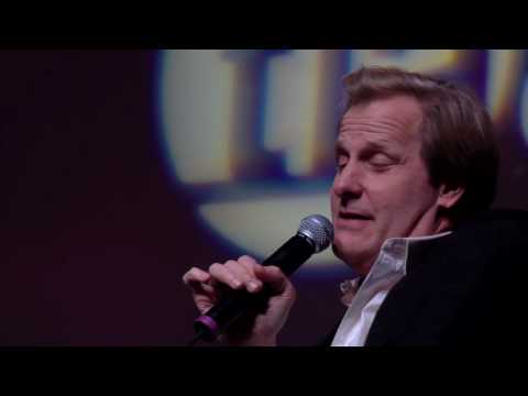 Jeff Daniels talks Dumb and Dumber with Jim Carrey