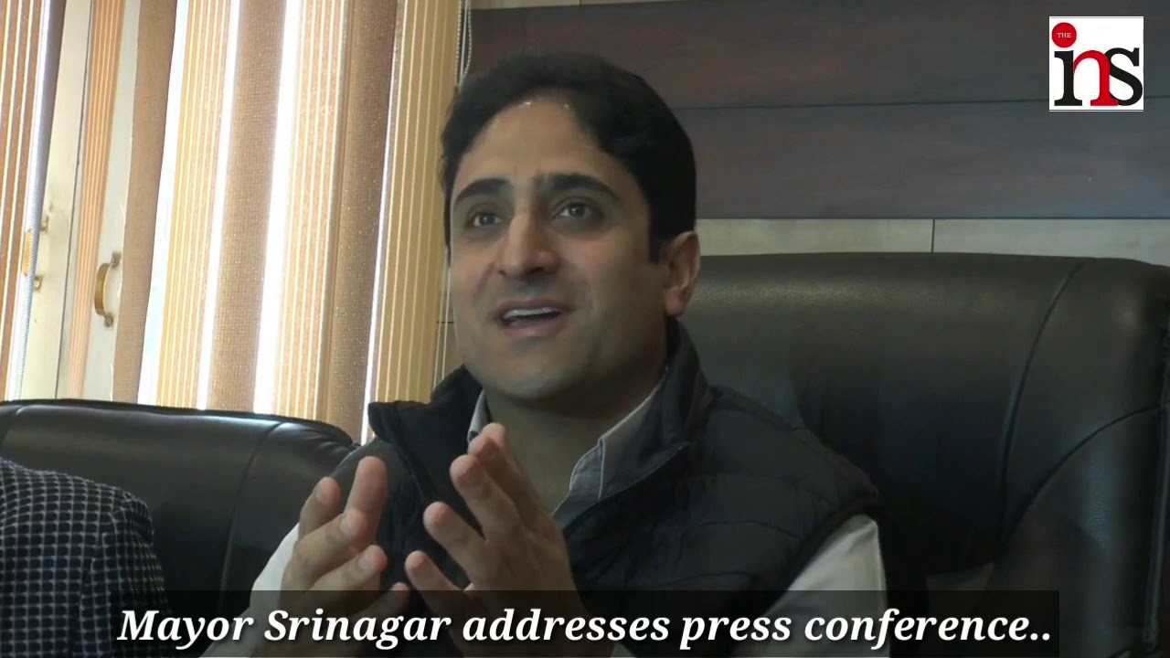 I Am Not An IAS Officer But I Am Not An Idiot Either Says Junaid i-am-not-an-ias-officer-but-i-am-not-an-idiot-either-says-junaid