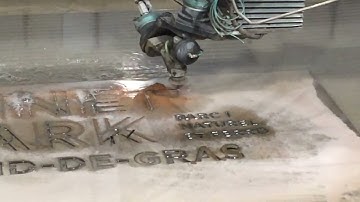 FLOW MACH 4  - 4020b waterjet cutting machine