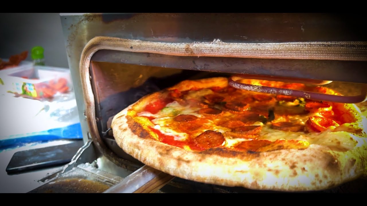 Pizza Friends Real neapolitan pizza northampton shots with iPhone YouTube