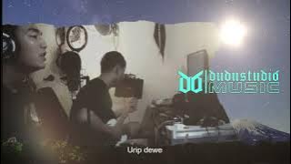 DADI UWONG OJO SENENG NYEPELEKE | WONG SEPELE | NDARBOY GENK (Cover By. Softyan)