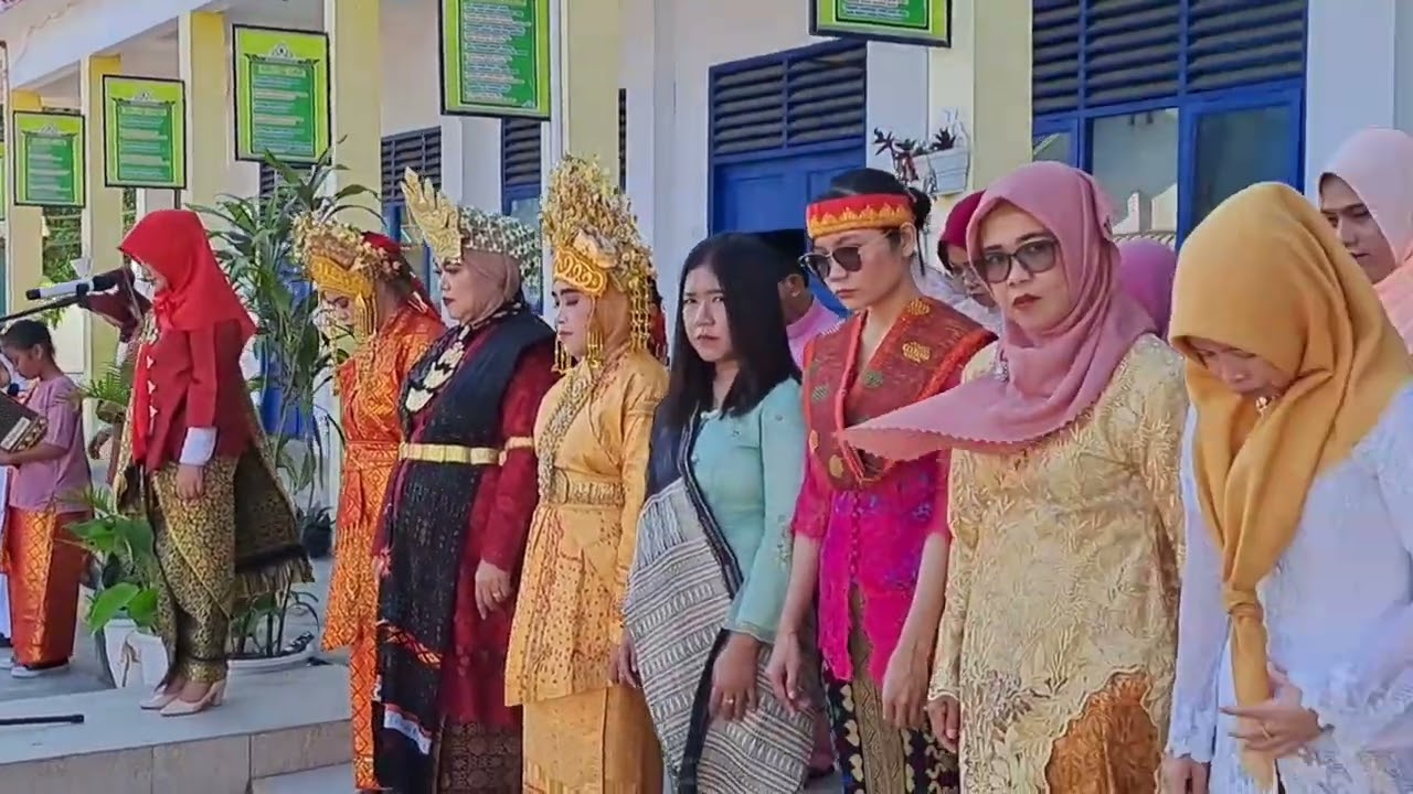 Upacara HUT RI Ke-77 || SDN 009 Nongsa