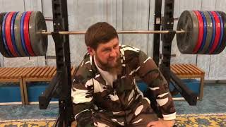 Кадыров в тренажерном зале. Эксклюзивное видео! Кадыров в тренажерном зале. Эксклюзивное видео!