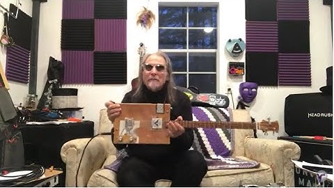 Down By the Seaside Led Zeppelin acoustic cover 3 String Cigar Box Guitar Headrush Gigboard tremolo