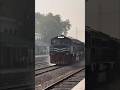 Karachi Express 15up through pass Lodhran #pakraillive #railway #pakrailz #train #automobile