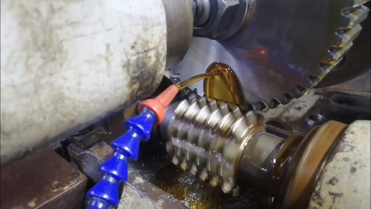 SPUR GEAR BASIC OPERATION ADVANTAGE DISADVANTAGE Rashid