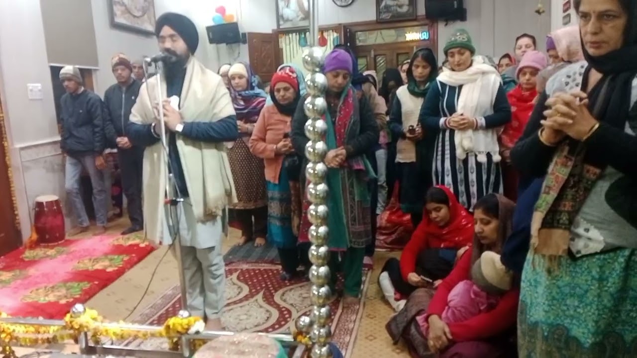 श्री गुरु गोविन्द सिंह जी महाराज के प्रकाश पूरब पर बीसवीं प्रभात फेरी निकाली गई 