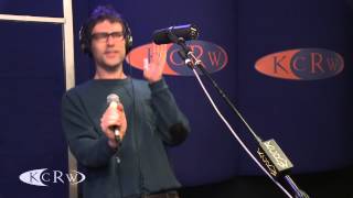 Jamie Lidell performing &quot;Dont You Love Me&quot; Live on KCRW