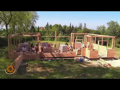 Такого вы ещё не видели: деревянные кирпичи для строительства дома