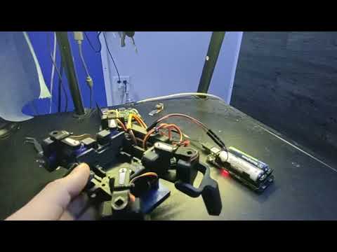 QuadBot - It liiives Node Addon API to Ramp servo speed