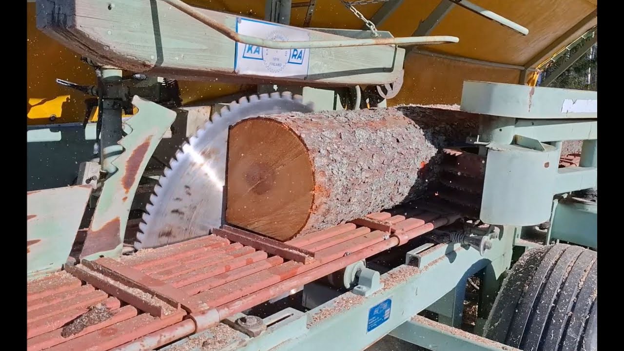 KARA Ys1/10 kenttäsirkkelillä sahataan kuusta ja tervaleppää